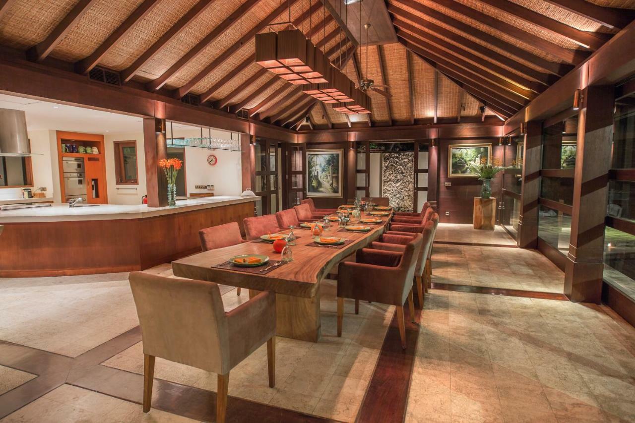 Forever Bali Villas Nusa Dua  Exterior photo