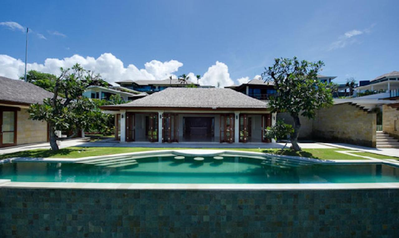Forever Bali Villas Nusa Dua  Exterior photo