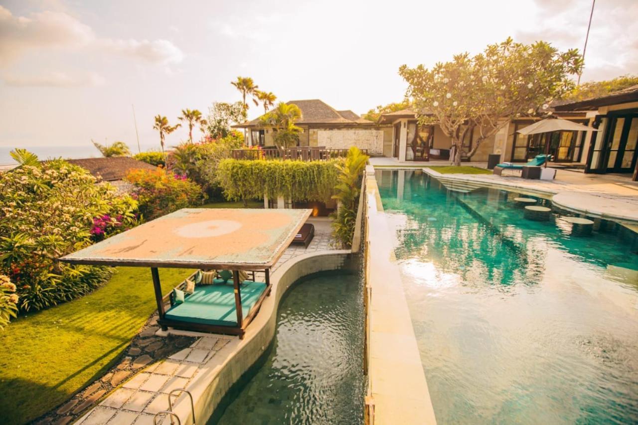 Forever Bali Villas Nusa Dua  Exterior photo